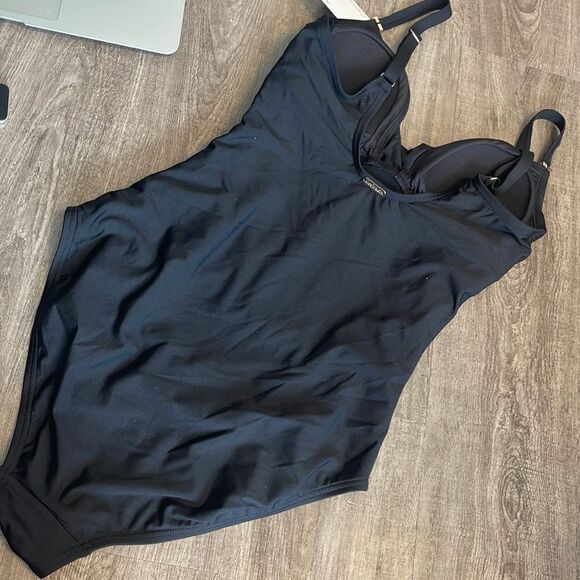 Calvin Klein Womens Solid Twist Over Shoulder One Piece Swimsuit Tummy Control - Picture 3 of 4